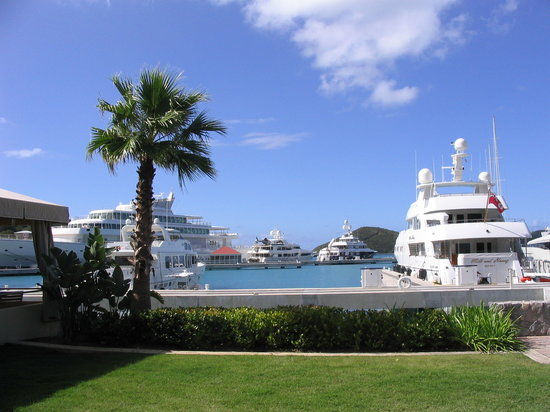 Marina at Yacht Haven Grande